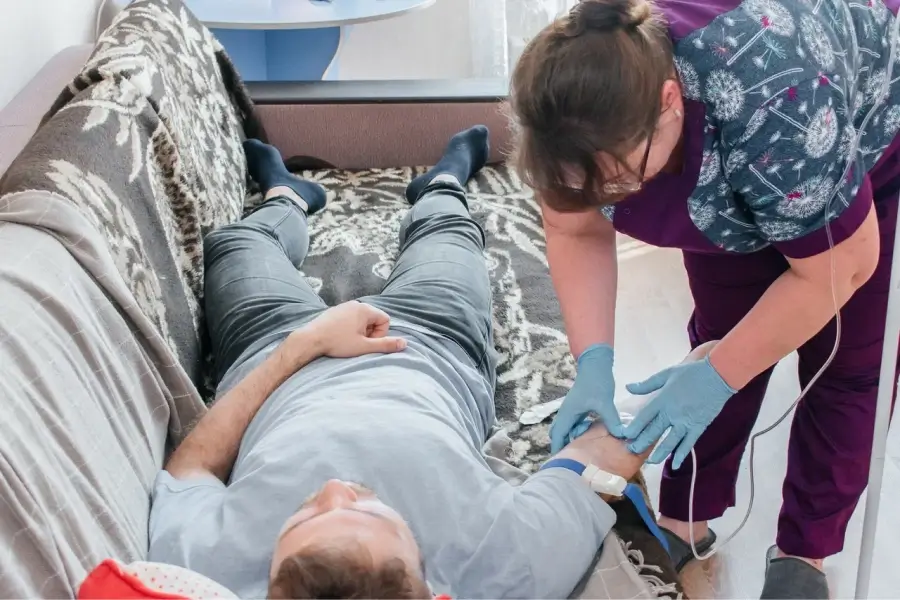 Срочный вывод из запоя в Ханской: быстро, недорого